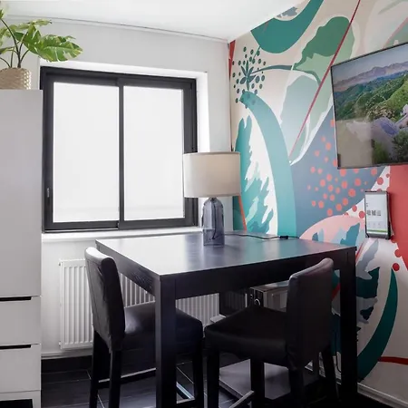 Travel Homes - Le Wiltwo, Nouveau Face A La Gare