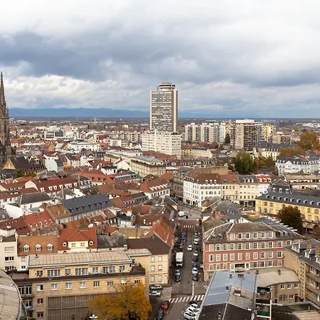 Travel Homes - Le Wiltwo, Nouveau Face à La Gare